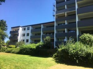 Fassadenrenovierung: 2018 war der Jahrhundert-Fassadensommer Fertig renovierte Fassade im Sommer
